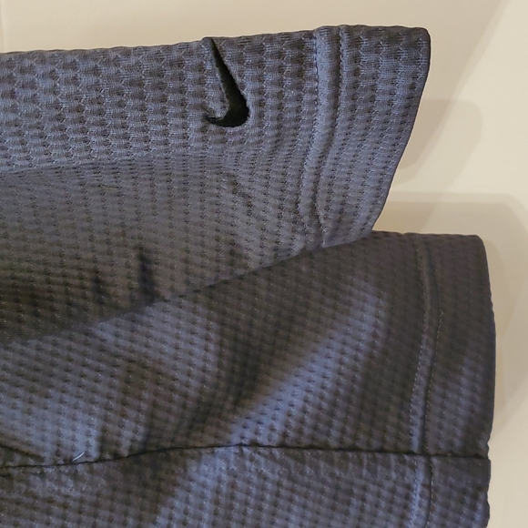 Men's NIKE Golf Shirt - Picture 3 of 7